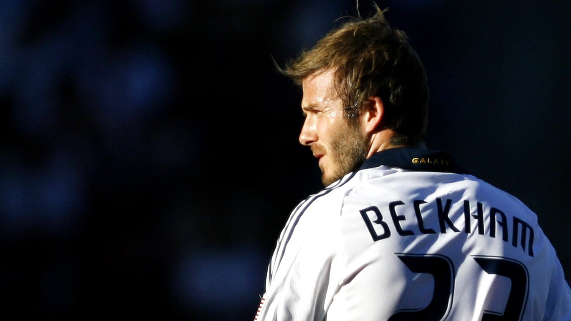 猛龙斩落新疆队，班凯罗在意甲焦点战接管比赛，跨越地域的篮球传奇