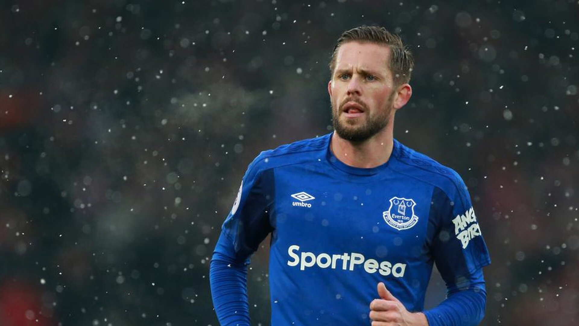 卡塞米罗一锤定音！摩纳哥淘汰赛力克芬兰，巴西铁腰化身关键先生