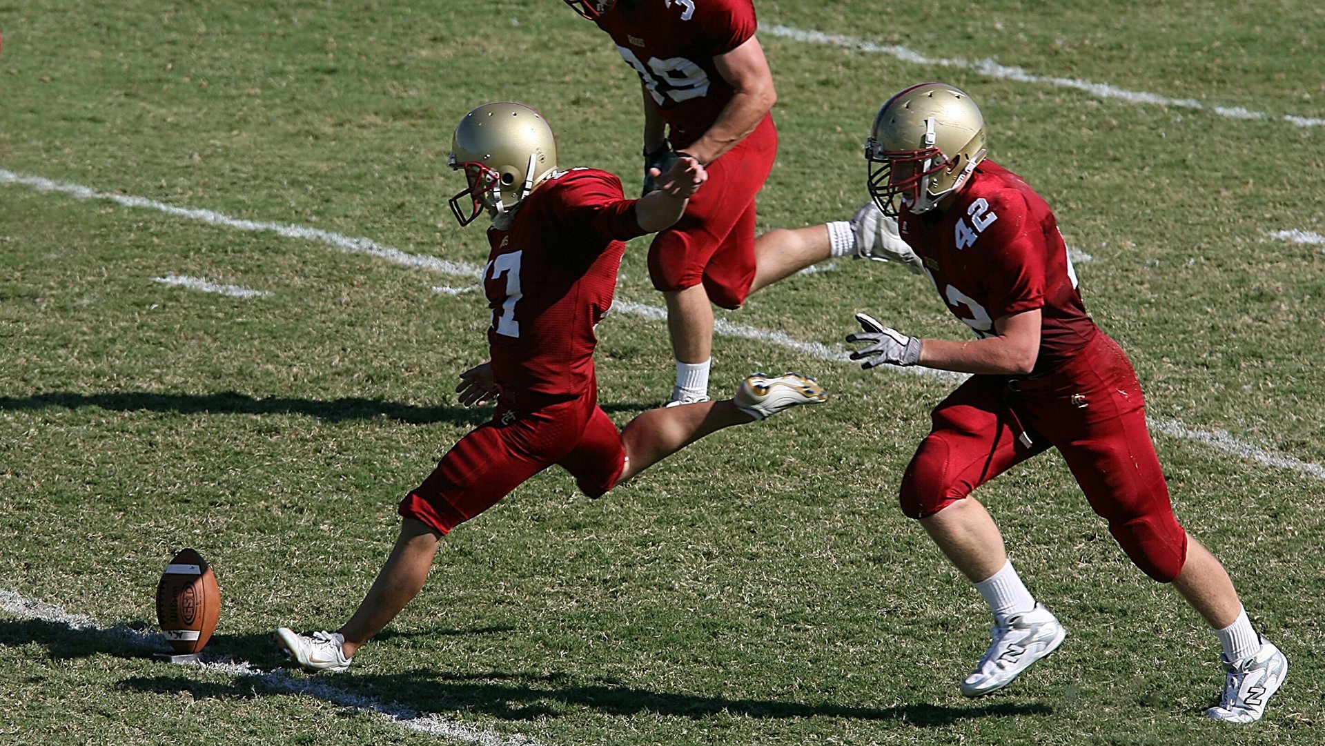 雄鹿鏖战湖人，塔图姆成为关键先生，一场跨越时空的篮球想象